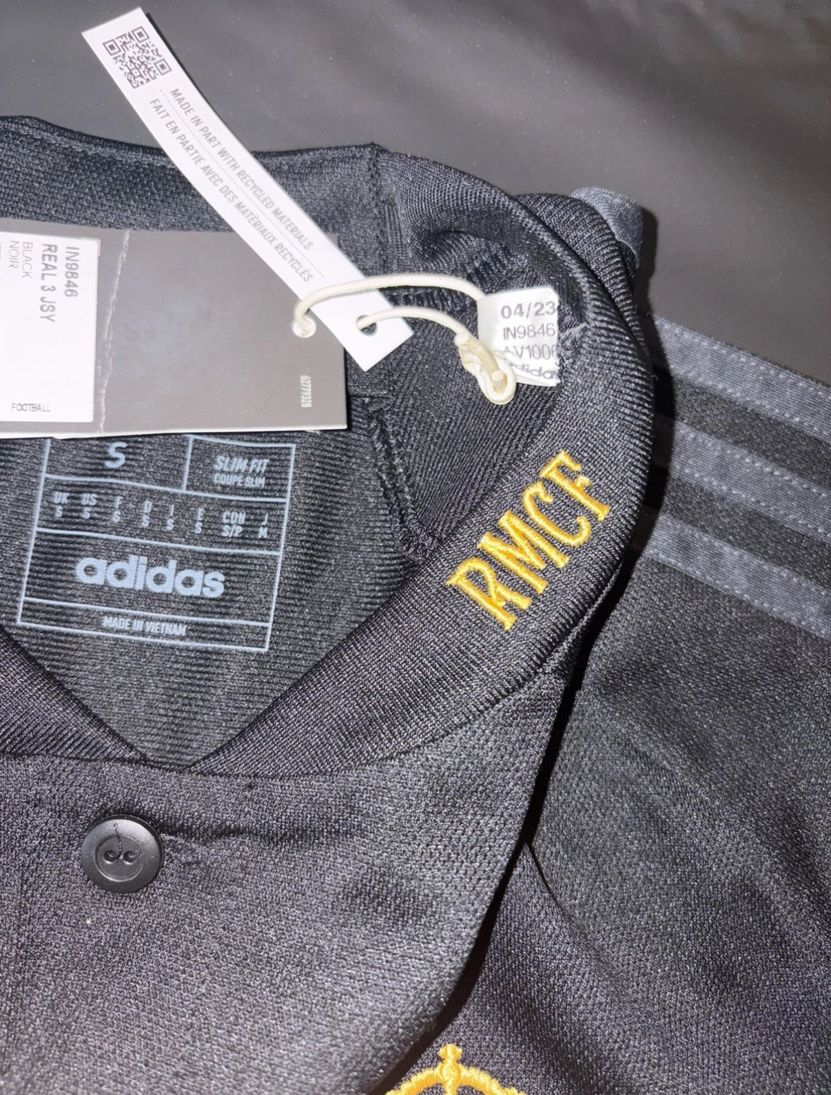 Adidas Real Madrid 2023/24 Third Jersey Black & Gold BNWT Size Small